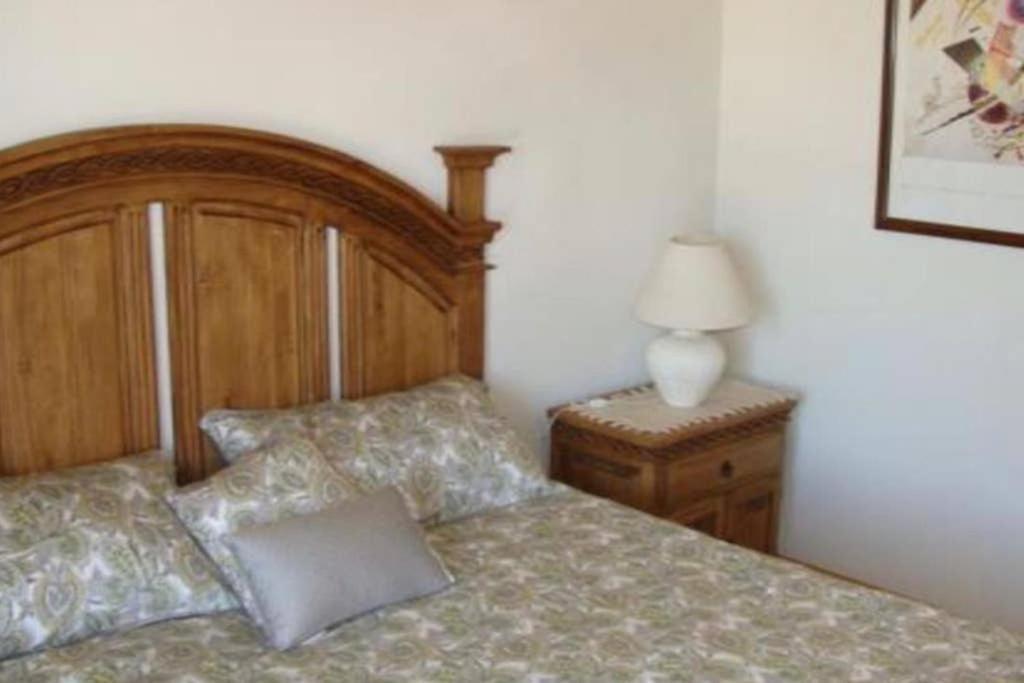 Amplia Suite Alberca Av Bernardo Quintana 12D Mendiola Εξωτερικό φωτογραφία